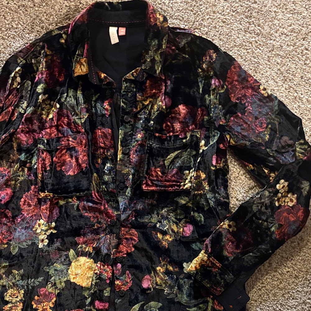 Pilcro Black Floral Velvet Shirt